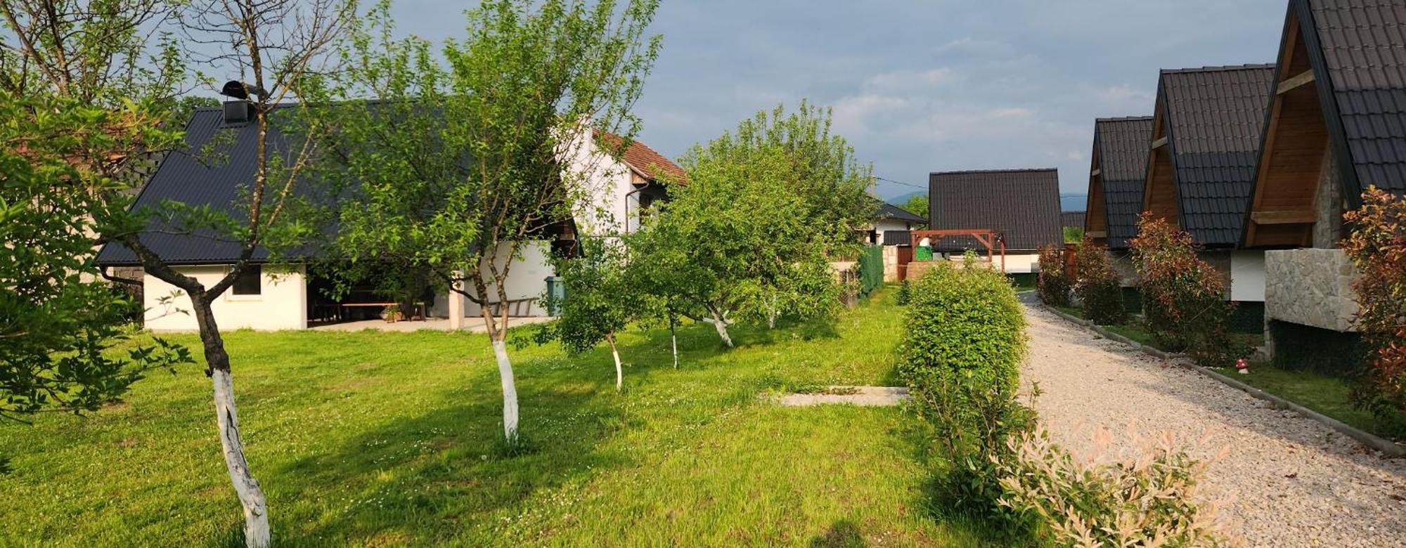 Resort La Familia Біхач Екстер'єр фото